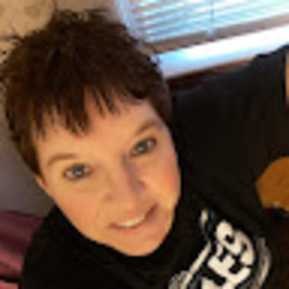 Meet your Posher, Lori